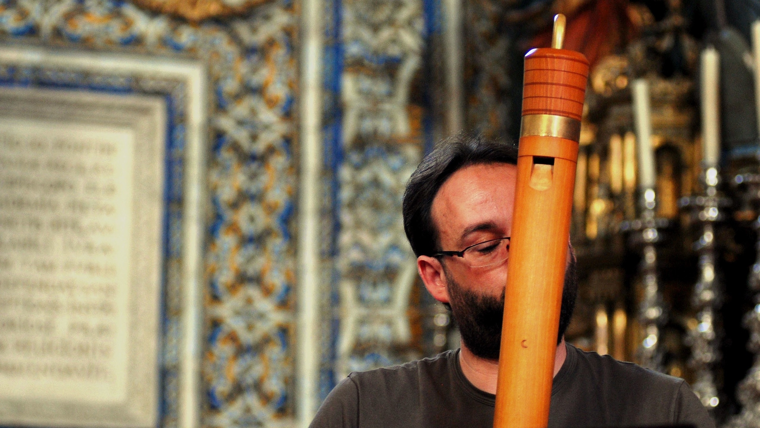 Pedro Sousa Silva playing recorder